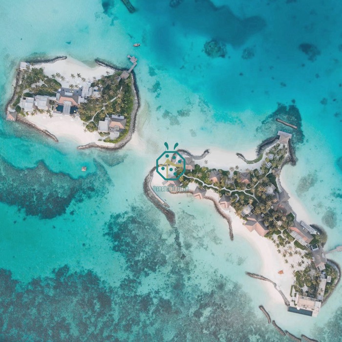 Maldives Resort Hotel wählt hochwertige künstliche Cadjan-Reetdachfliesen für das Water Villa Bungalow-Projekt
